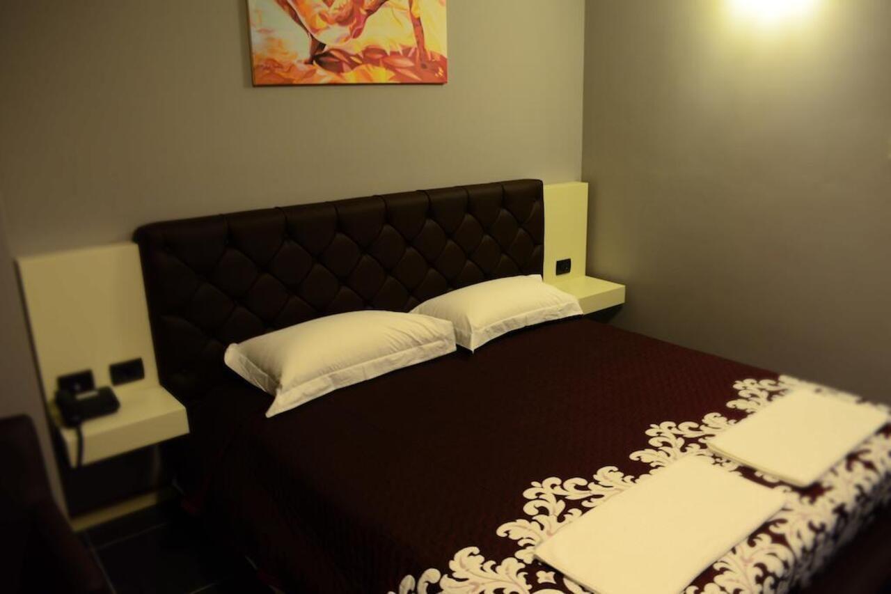 Hotel Mustang Vasqarr 외부 사진