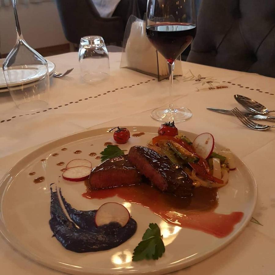 Hotel Mustang Vasqarr 외부 사진