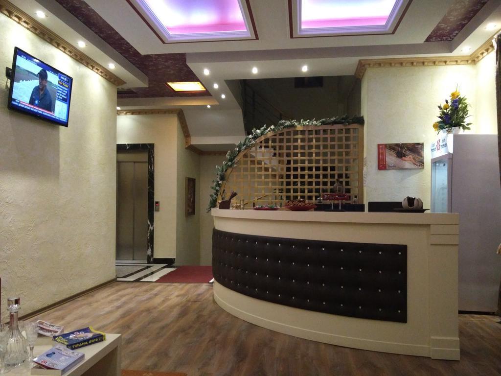 Hotel Mustang Vasqarr 외부 사진