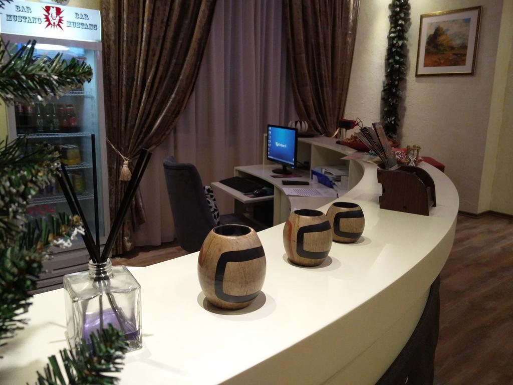 Hotel Mustang Vasqarr 외부 사진