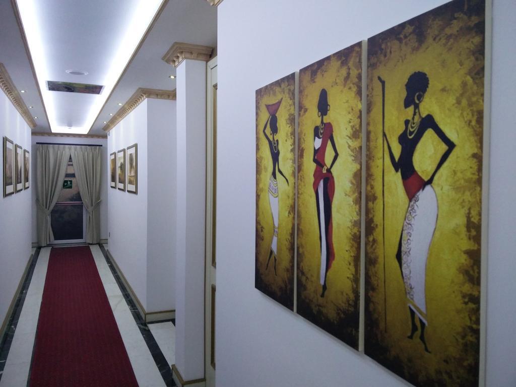 Hotel Mustang Vasqarr 외부 사진