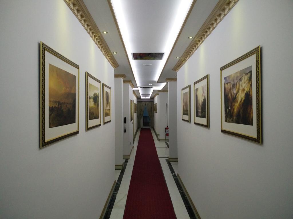 Hotel Mustang Vasqarr 외부 사진
