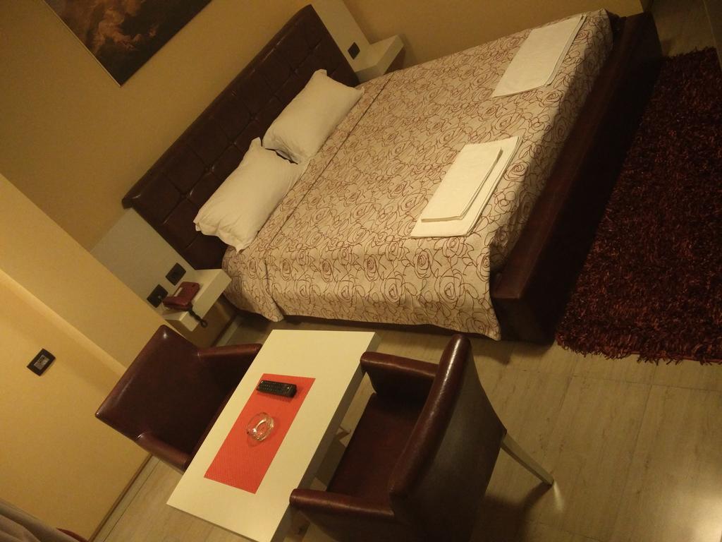 Hotel Mustang Vasqarr 외부 사진