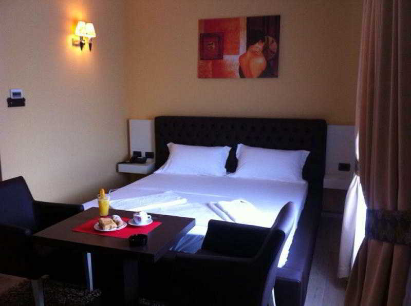 Hotel Mustang Vasqarr 외부 사진