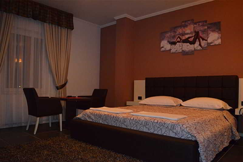 Hotel Mustang Vasqarr 외부 사진